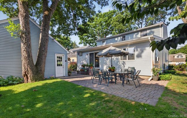 83 Whittier Avenue, North Merrick, NY 11566