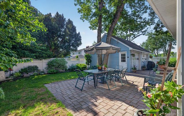 83 Whittier Avenue, North Merrick, NY 11566