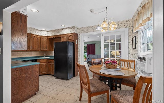 83 Whittier Avenue, North Merrick, NY 11566