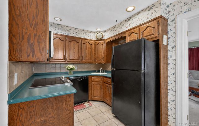 83 Whittier Avenue, North Merrick, NY 11566