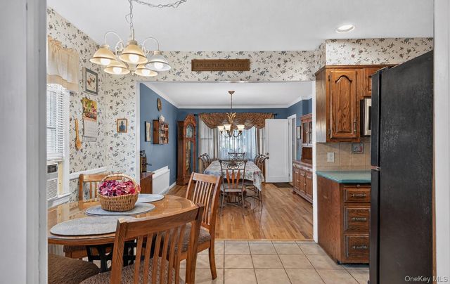 83 Whittier Avenue, North Merrick, NY 11566