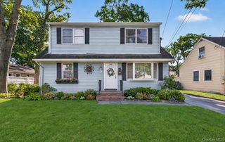 83 Whittier Avenue, North Merrick, NY 11566