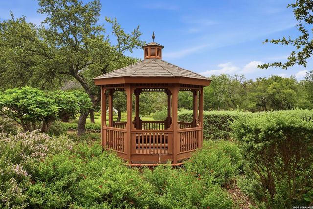 105 Dove Mountain, Boerne, TX 78006