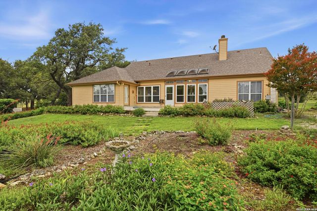 105 Dove Mountain, Boerne, TX 78006