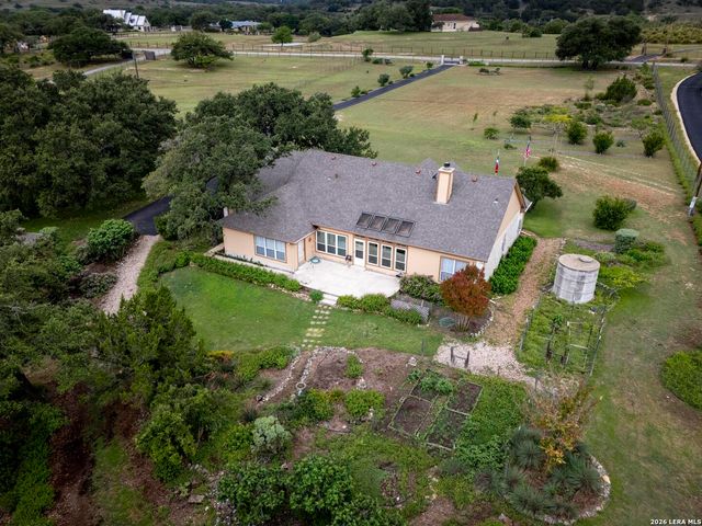105 Dove Mountain, Boerne, TX 78006