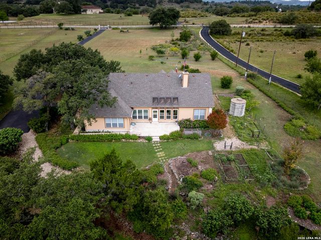 105 Dove Mountain, Boerne, TX 78006