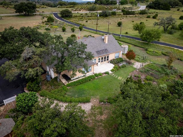 105 Dove Mountain, Boerne, TX 78006