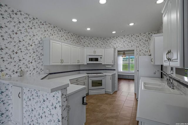 105 Dove Mountain, Boerne, TX 78006