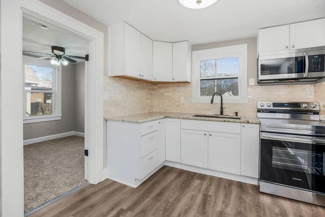 511 S Cedar Avenue, Independence, MO 64053