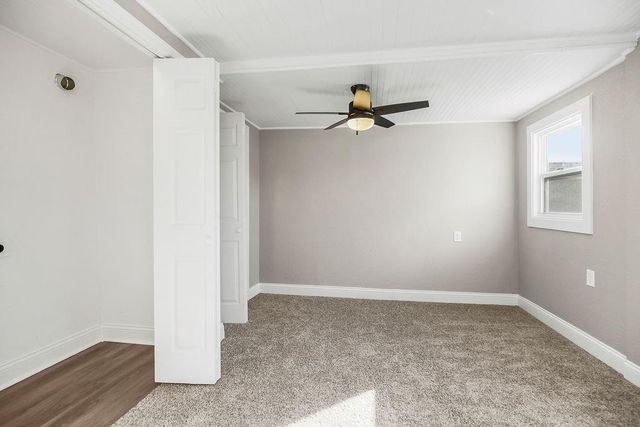 511 S Cedar Avenue, Independence, MO 64053