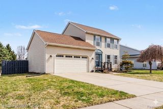 416 Umberland Drive, Howell, MI 48843