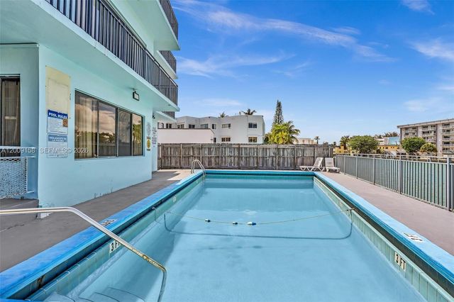 1165 Marseille Dr 9, Miami Beach, FL 33141