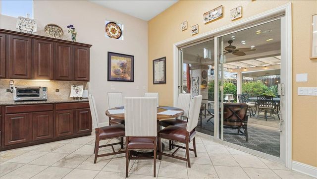 2188 Maloney Dr, Lincoln, CA 95648