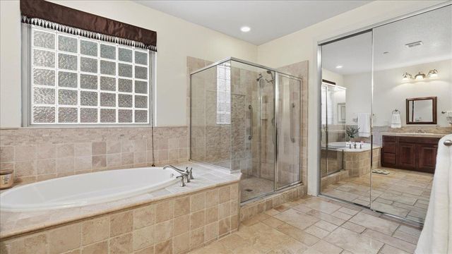 2188 Maloney Dr, Lincoln, CA 95648