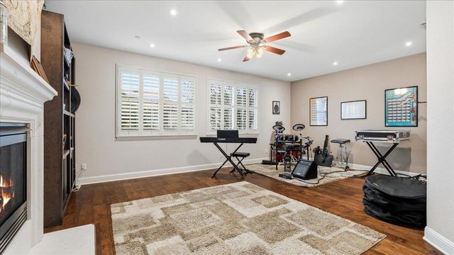 2188 Maloney Dr, Lincoln, CA 95648