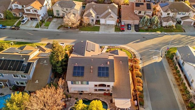 2188 Maloney Dr, Lincoln, CA 95648