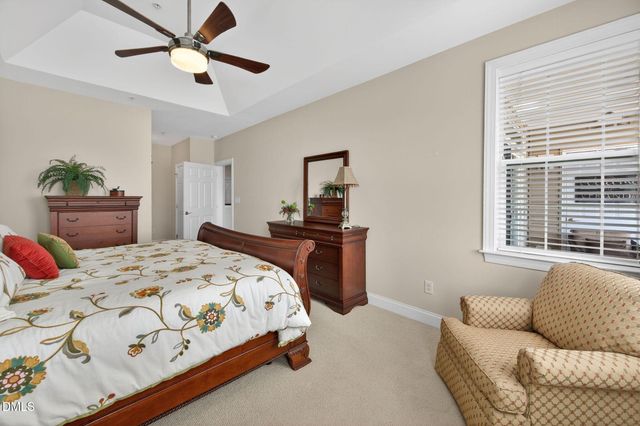 10511 Rosegate Court 305, Raleigh, NC 27617