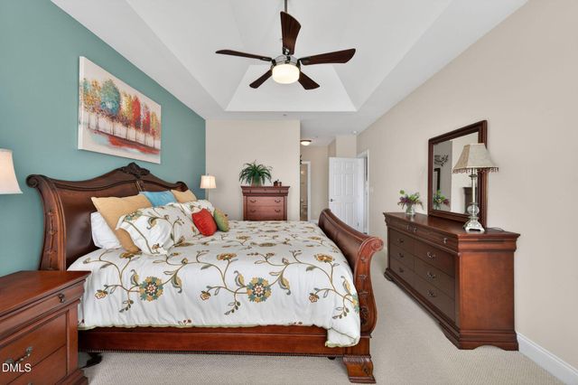 10511 Rosegate Court 305, Raleigh, NC 27617