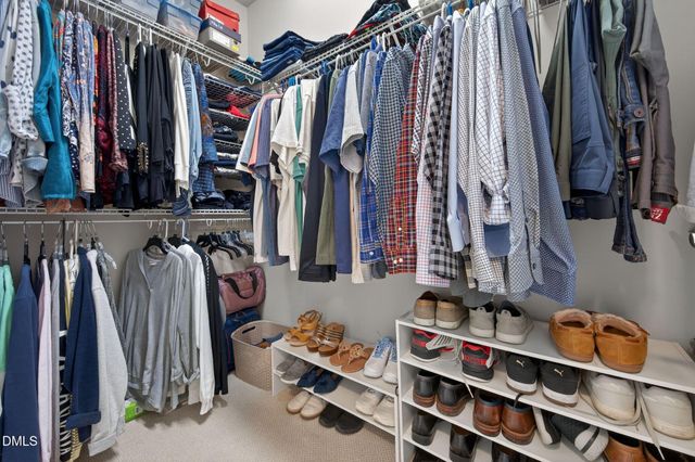 10511 Rosegate Court 305, Raleigh, NC 27617