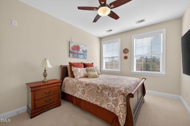 10511 Rosegate Court 305, Raleigh, NC 27617