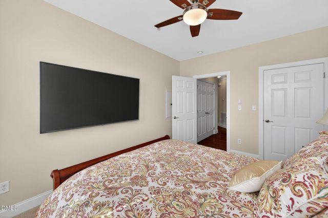 10511 Rosegate Court 305, Raleigh, NC 27617