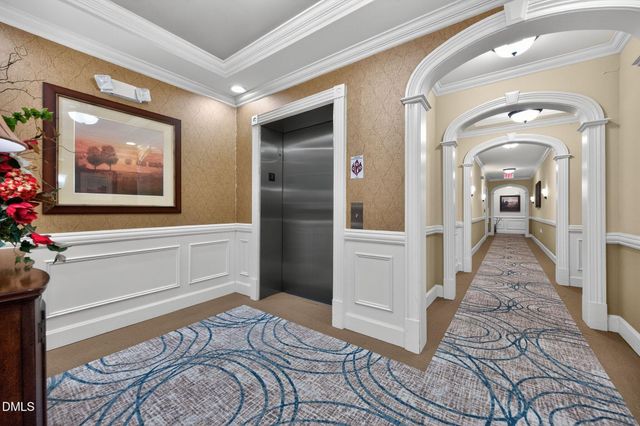 10511 Rosegate Court 305, Raleigh, NC 27617