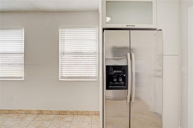 4658 Myla Ln 4658, West Palm Beach, FL 33417