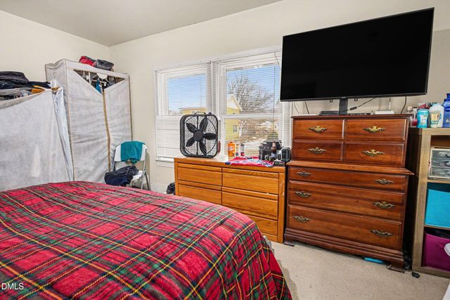 2415 Hubbard Street, Greensboro, NC 27405