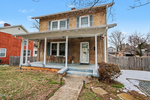 2415 Hubbard Street, Greensboro, NC 27405