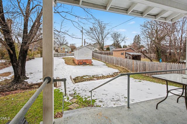 2415 Hubbard Street, Greensboro, NC 27405