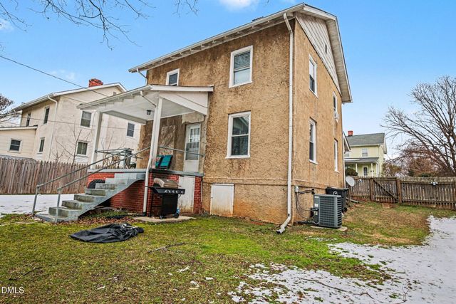 2415 Hubbard Street, Greensboro, NC 27405