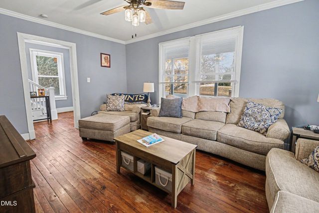 2415 Hubbard Street, Greensboro, NC 27405