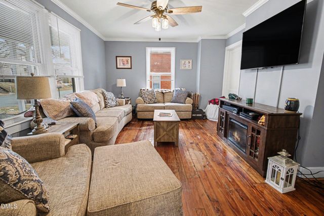 2415 Hubbard Street, Greensboro, NC 27405