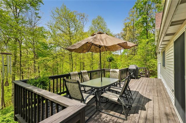 1181 Davis Road, Slippery Rock Twp, PA 16117