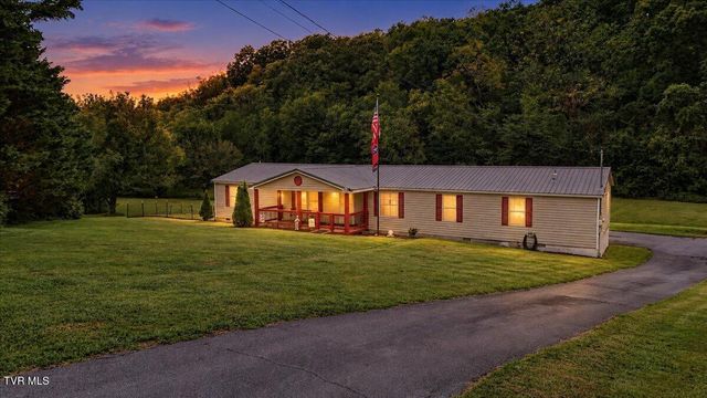 1032 Pleasant Drive, Jonesborough, TN 37659