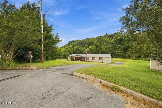 1032 Pleasant Drive, Jonesborough, TN 37659