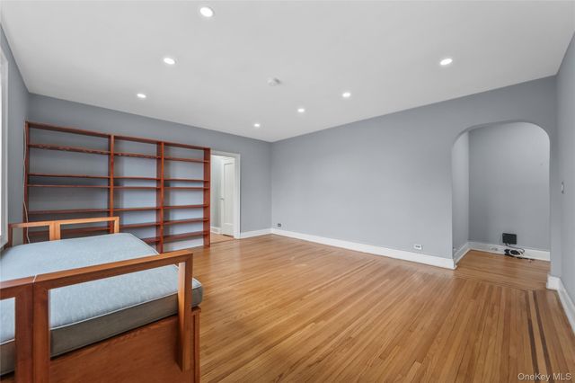 475 Bronx River Road 6C, Yonkers, NY 10704