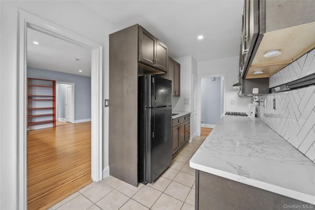 475 Bronx River Road 6C, Yonkers, NY 10704