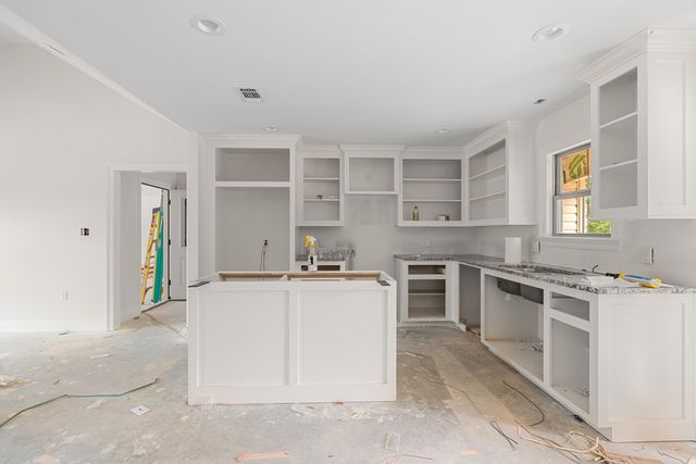 10 Trevor Trail, Sumrall, MS 39482