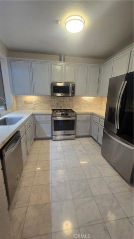 1240 Mc fadden dr, Fullerton, CA 92833