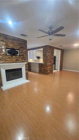 1240 Mc fadden dr, Fullerton, CA 92833