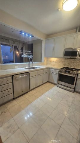1240 Mc fadden dr, Fullerton, CA 92833