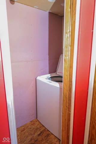 2428 S J Street, Elwood, IN 46036