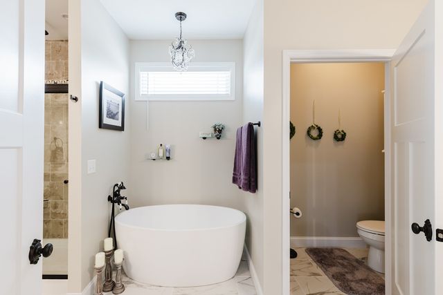 1112 Daybreak Drive, Marion, IL 62959