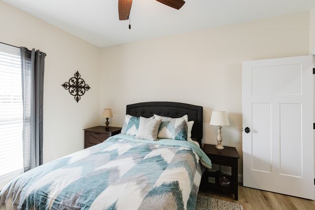 1112 Daybreak Drive, Marion, IL 62959