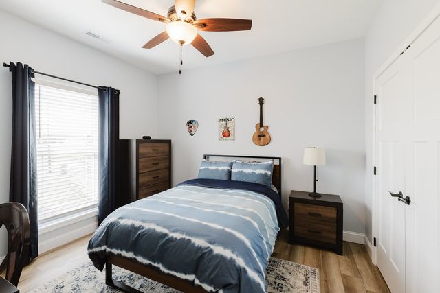 1112 Daybreak Drive, Marion, IL 62959