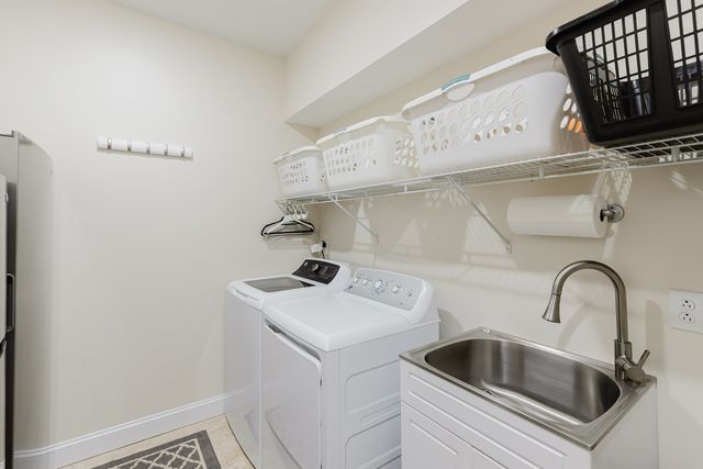 1112 Daybreak Drive, Marion, IL 62959