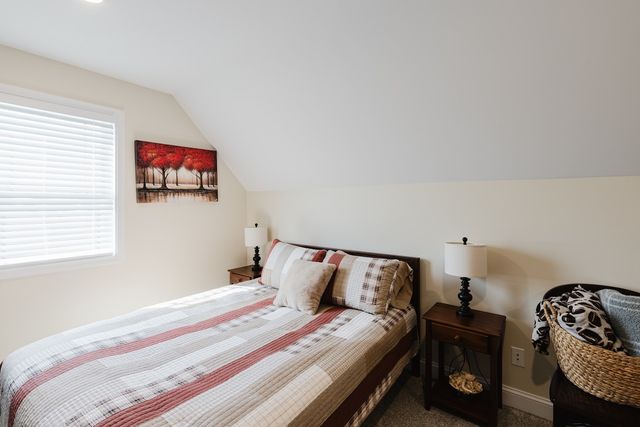 1112 Daybreak Drive, Marion, IL 62959