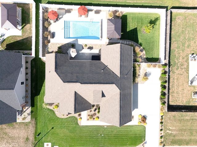 1112 Daybreak Drive, Marion, IL 62959