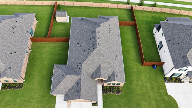 1809 Hidden Creek Drive, Midlothian, TX 76065